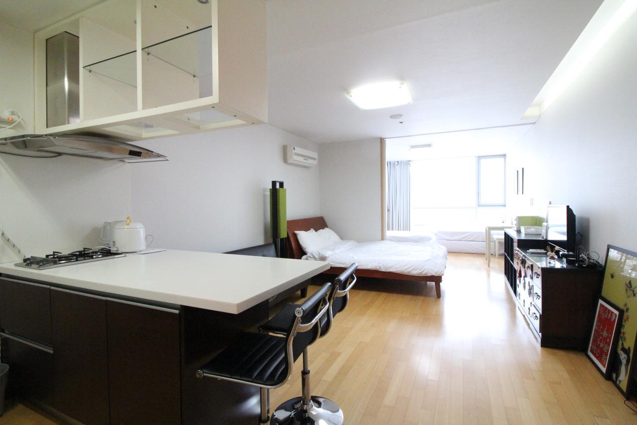 Gangnam Galaxy Lux Apt Gwacheon المظهر الخارجي الصورة